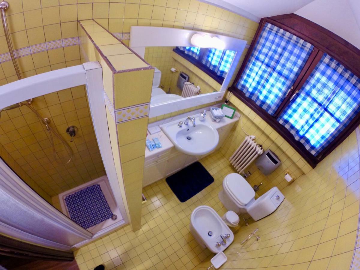 Bed & Breakfast Chez Berry Аоста Екстер'єр фото