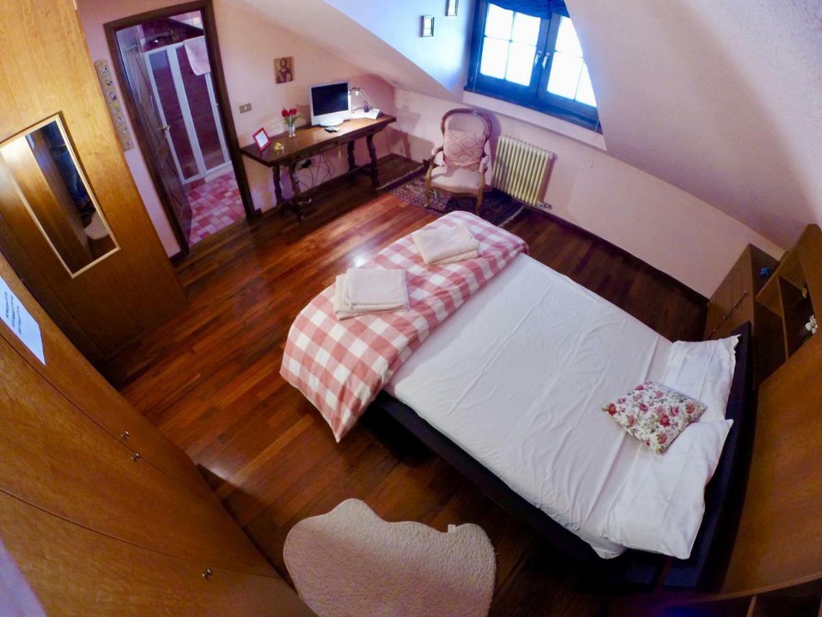 Bed & Breakfast Chez Berry Аоста Екстер'єр фото